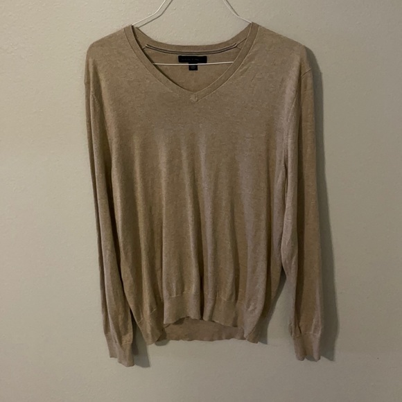 Men’s Banana Republic Cashmere V-Neck Sweater - Picture 1 of 3